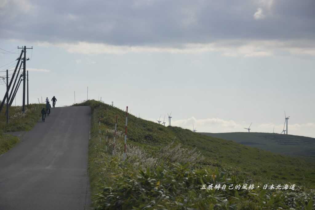 不長約20多公里起伏地行的確要騎E bike