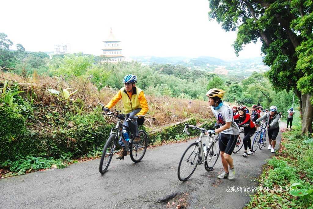 當年彎把公路車是要看齊上得來的登山車